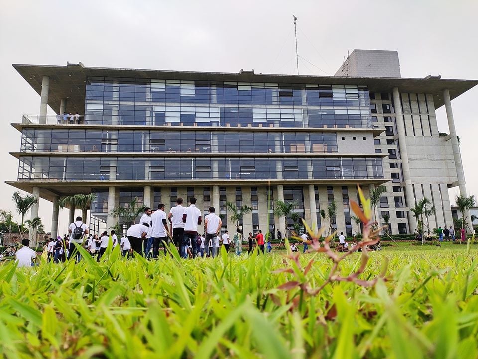 Green Fest 2025 celebration crowd